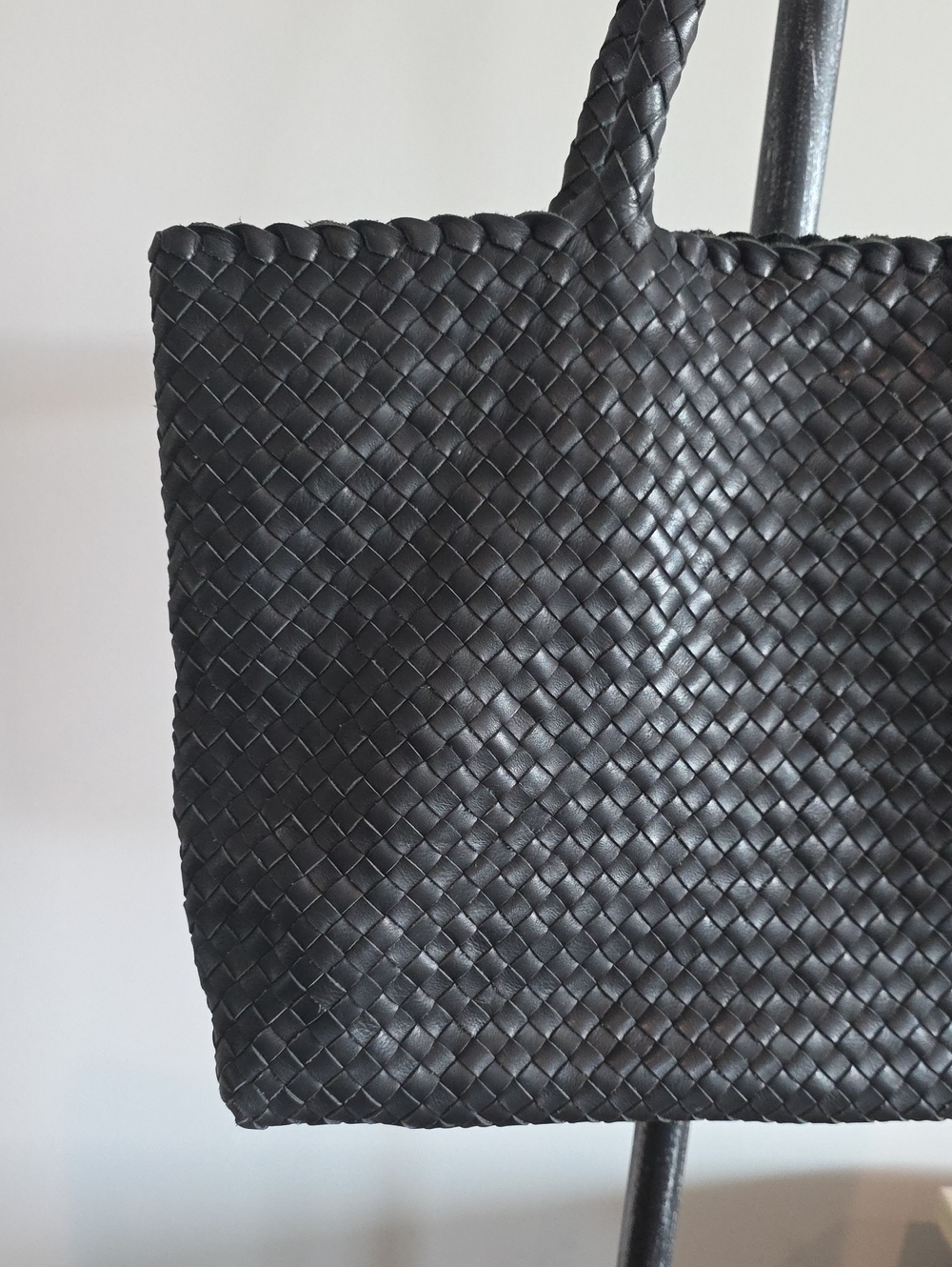 Milaner Classic Elena Woven Black Tote Bag – Classic Everyday Handbag - Picture 2 of 13